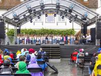 Play & Listen – Kinder bewegen die Welt
